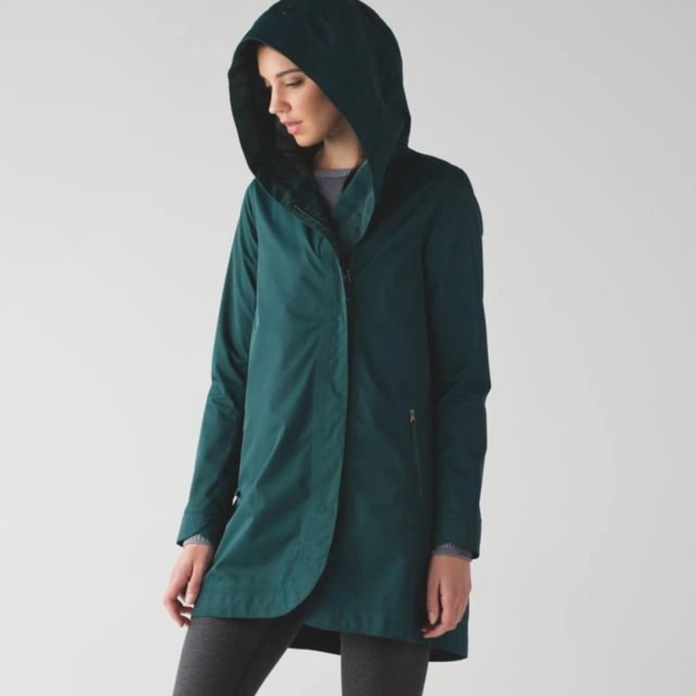LOOKING FOR: Lululemon Savasana Waterproof Jacket